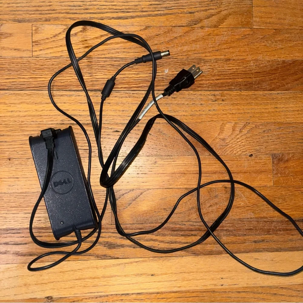 Genuine Dell 90W AC Adapter Laptop Charger PA-10 Family 9T215
